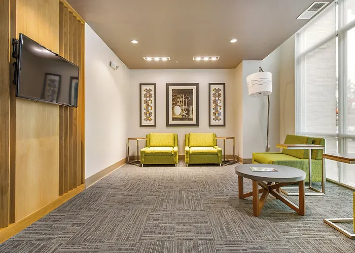 Holiday Inn Express & Suites - Carrollton West By Ihg