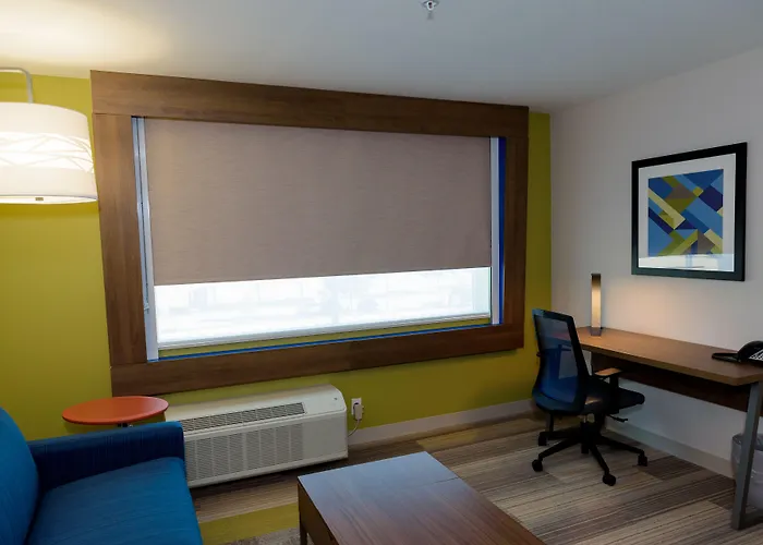 Holiday Inn Express & Suites Mckinney - Frisco East By Ihg