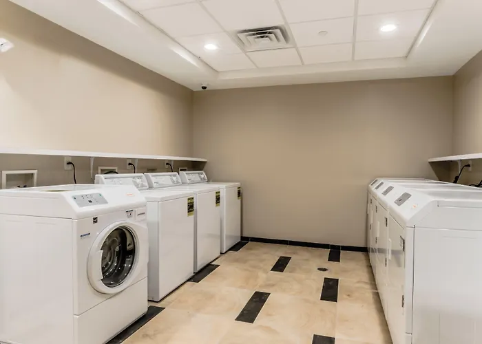 Candlewood Suites - Hartford Downtown