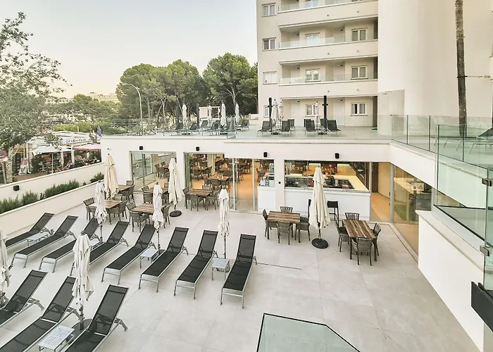 Apartamentos Ponent