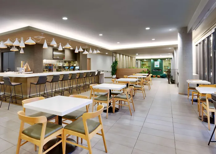 Hyatt House Portland / Downtown