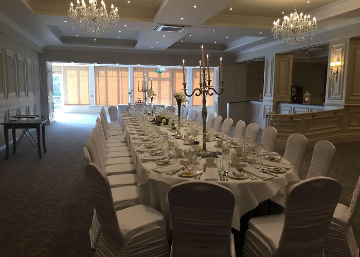 Crover House Hotel & Golf Club