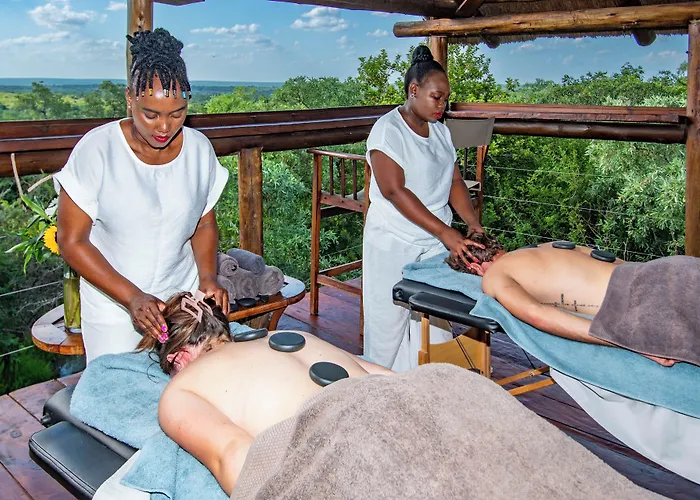 Thornhill Safari Lodge
