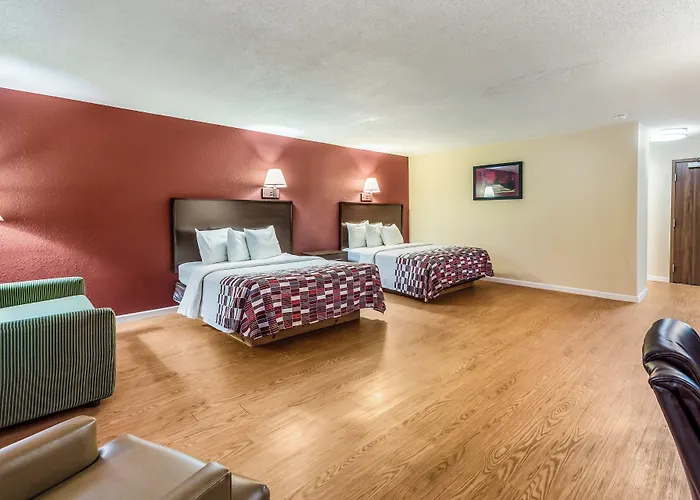 Red Roof Inn & Suites Wapakoneta