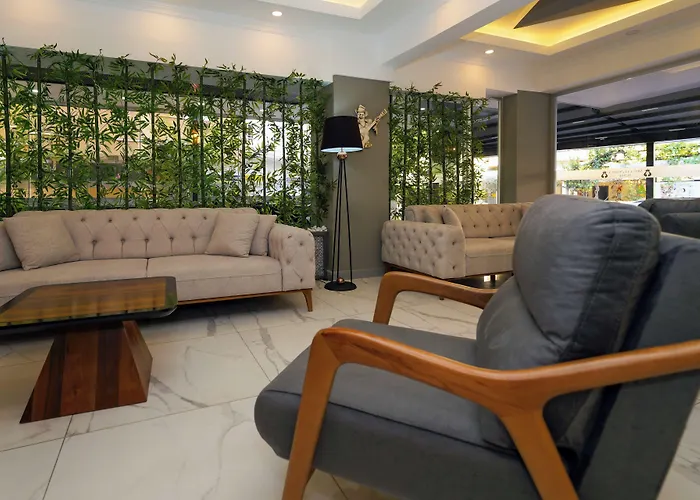 Miss Cleopatra Hotel