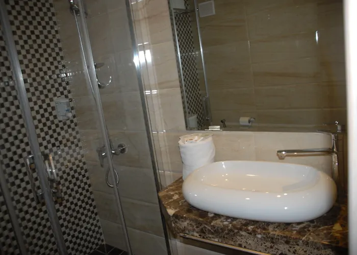 Hotel A44