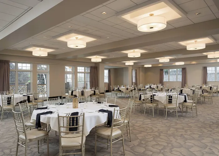 Courtyard By Marriott Lake George