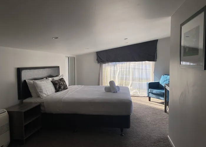 Ramada Hotel & Suites By Wyndham, Remarkables Park Queenstown