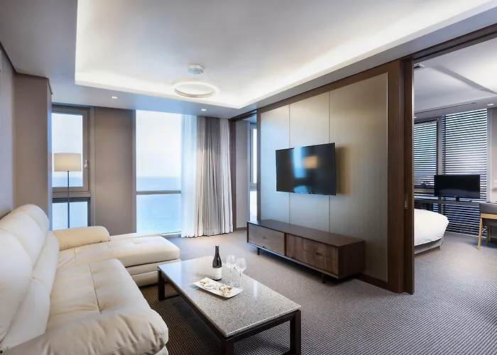 Hotel Regent Marine The Blue