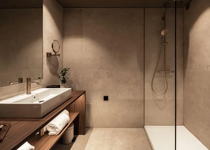 Hotel Beach Palace By Cw Hotel Collection