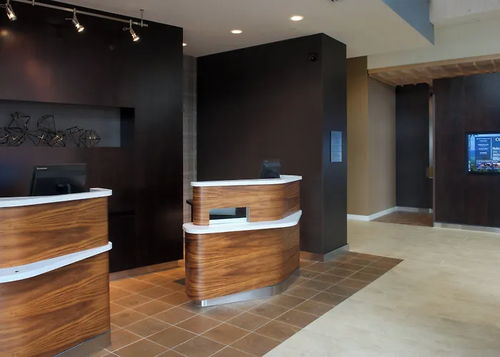Courtyard By Marriott Seattle Everett Downtown