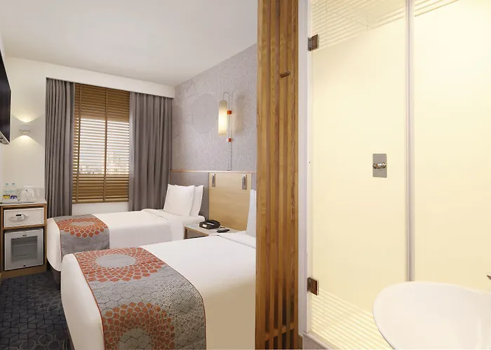 Holiday Inn Express Nashik Indira Nagar By Ihg