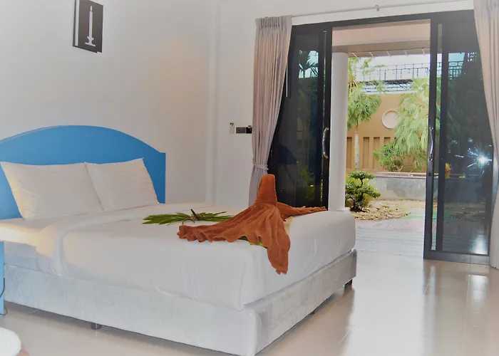 B Square Hotel At Khanom