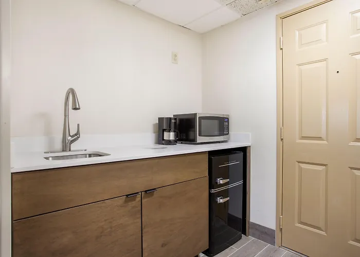 Americana Hotel Boardwalk