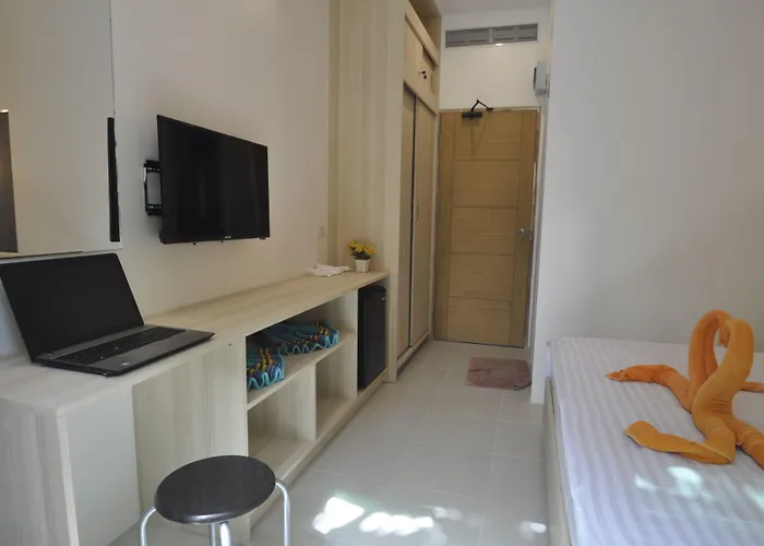 Duangjai Residence, Rooms & Apartments