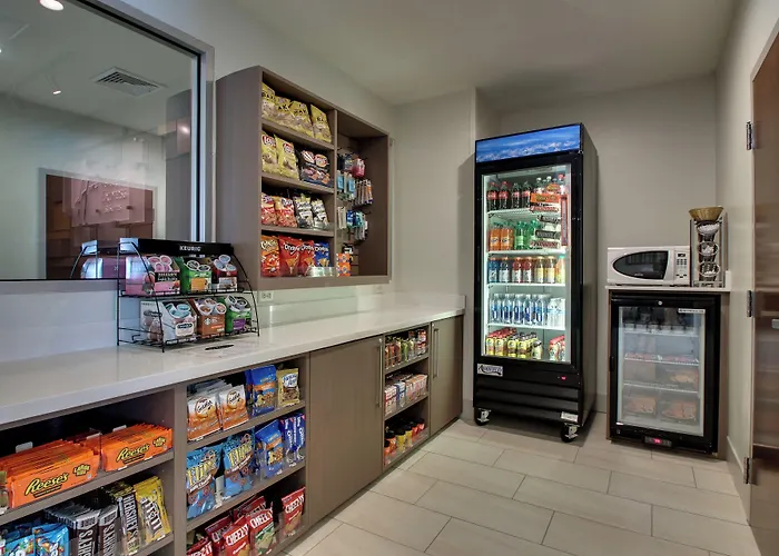 Holiday Inn Express & Suites Lancaster East - Strasburg By Ihg