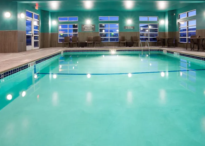 Grandstay Hotel & Suites Valley City
