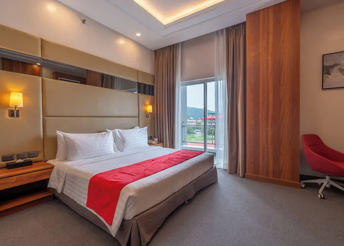 Best Western Plus Hotel Subic