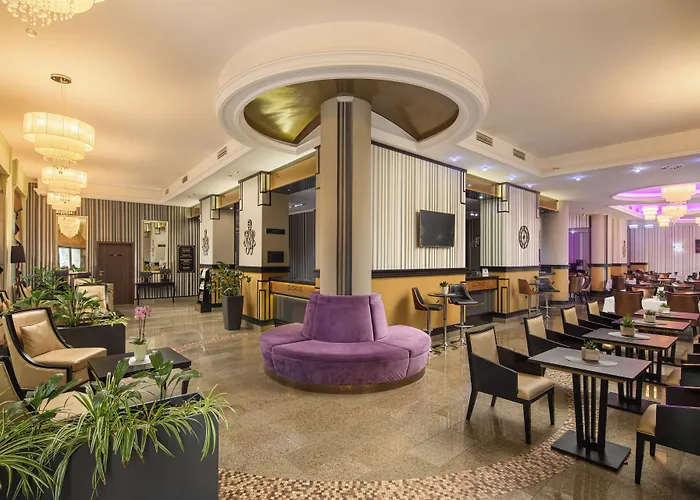 Grand Hotel Glorius Makó