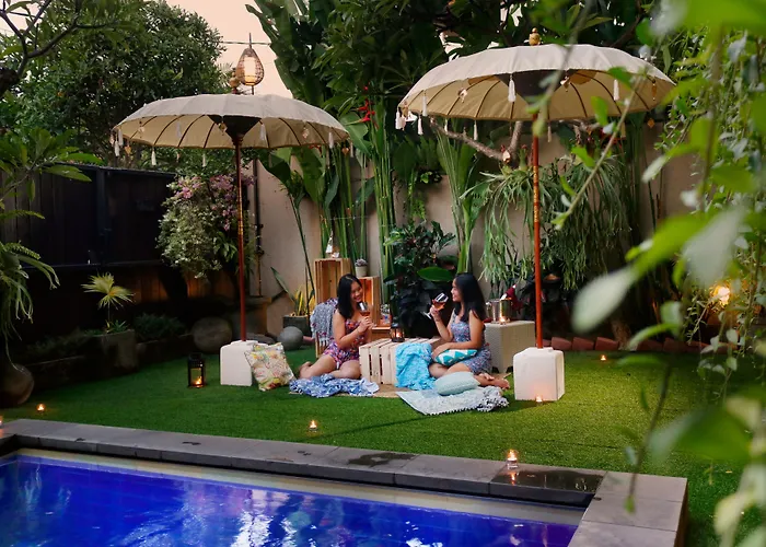 Vansari Hotel