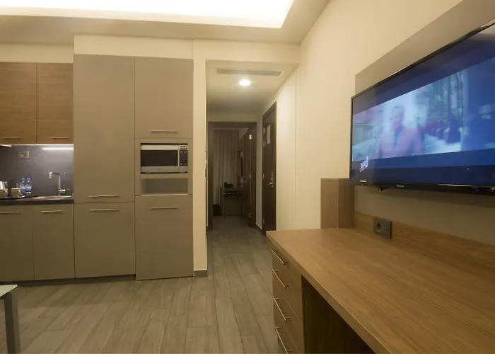 Urban Central Suites - Beirut