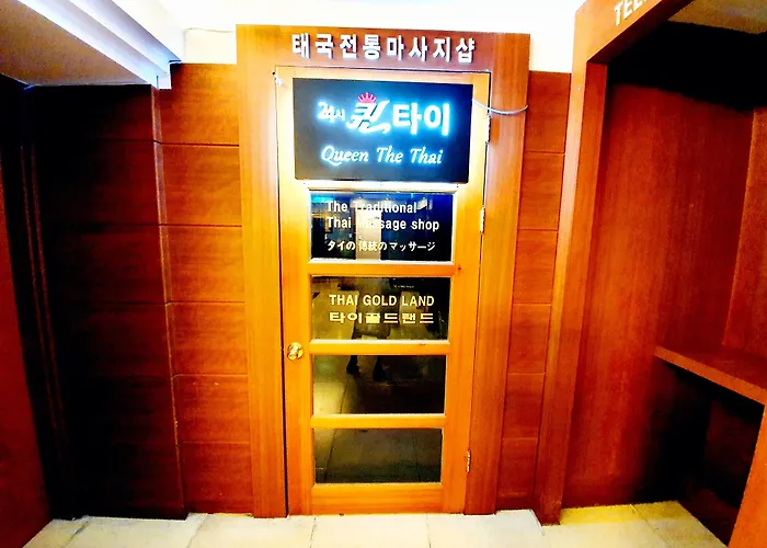Uneed Hotel
