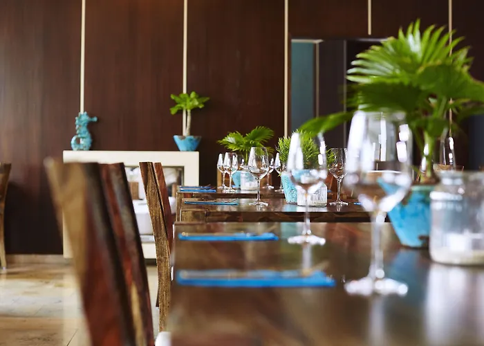 Ko'Ono Hotel