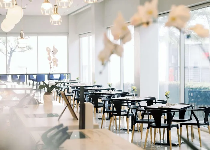 Park Inn By Radisson Clark