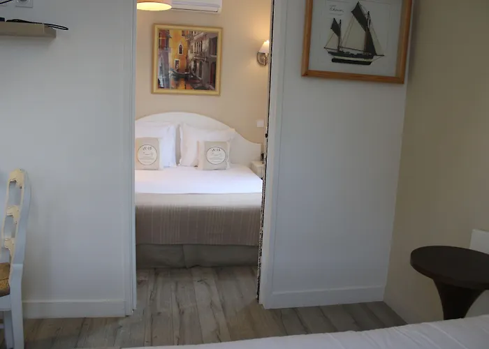 Hotel La Villa Des Oliviers, Seaside Hotel