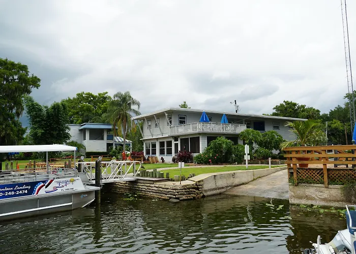 Hontoon Landing Resort & Marina