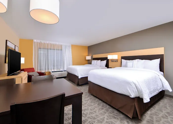 Towneplace Suites By Marriott Detroit Commerce