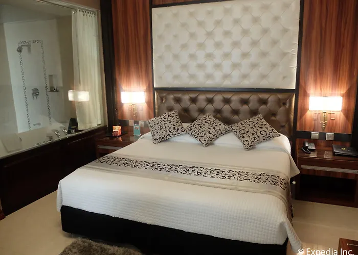 Central Park Tower Resort