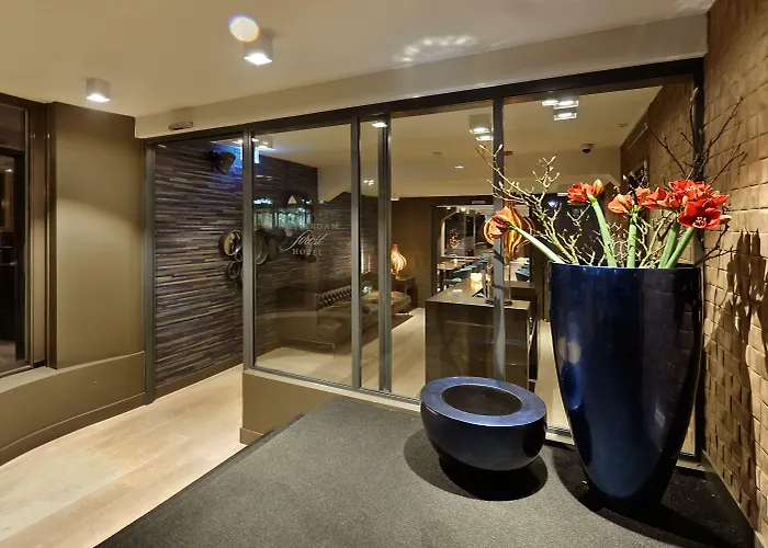 Amsterdam Forest Hotel