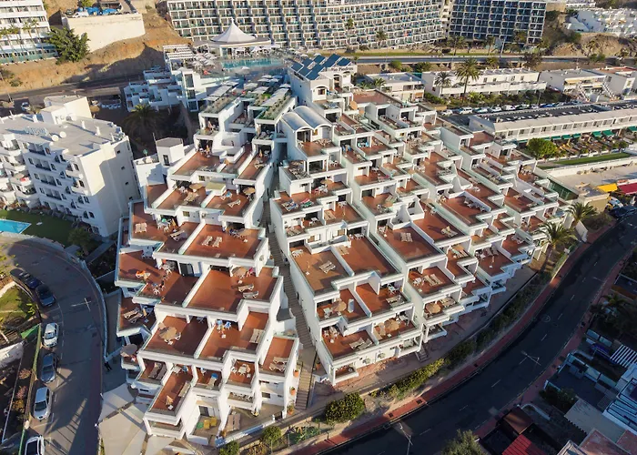 Apartamentos Río Piedras