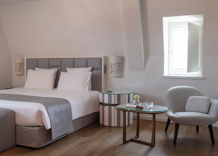 Pavillon Regent Petite France By Stay Collection