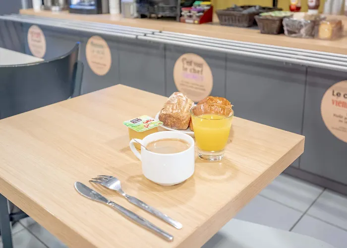 B&B HOTEL Hyères