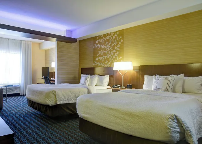 Fairfield Inn & Suites By Marriott Rochester Mayo Clinic Area/Saint Marys