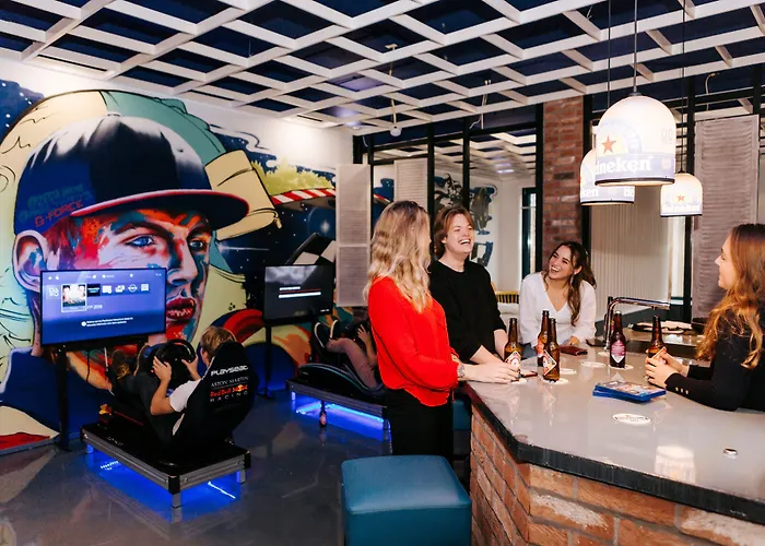 Amsterdam Teleport Hotel - Free Parking