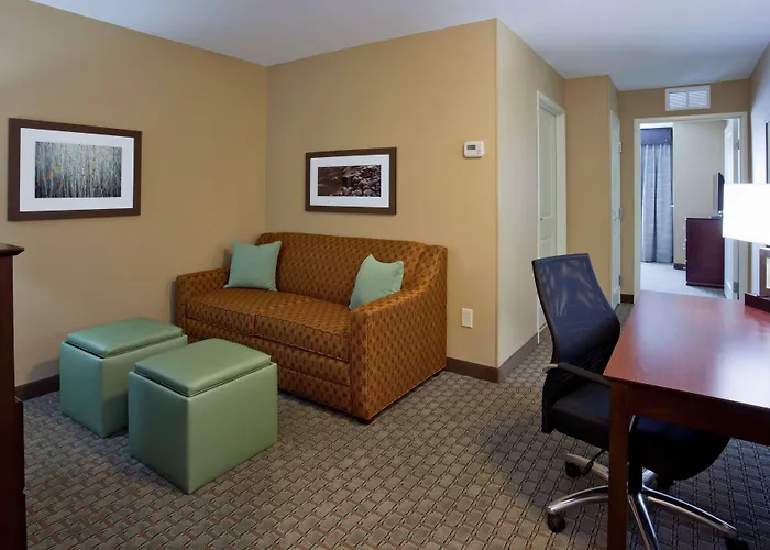 Grandstay Hotel & Suites - Morris