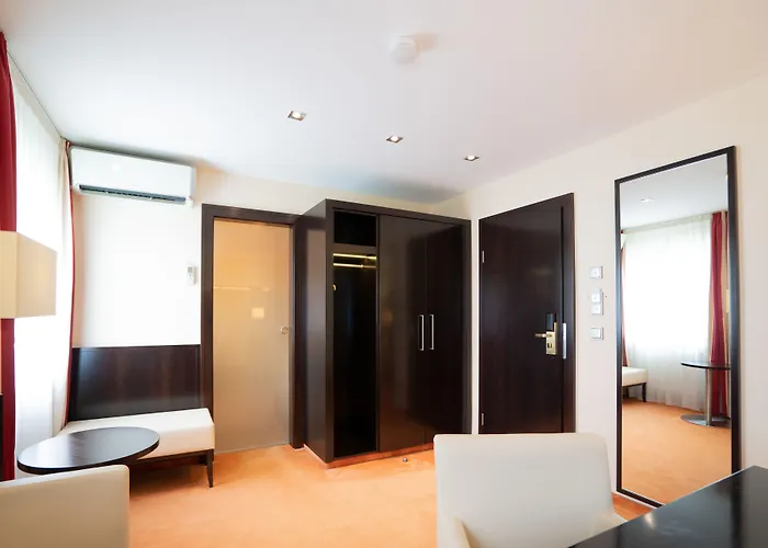 Hotel Adler - Paulas Alb