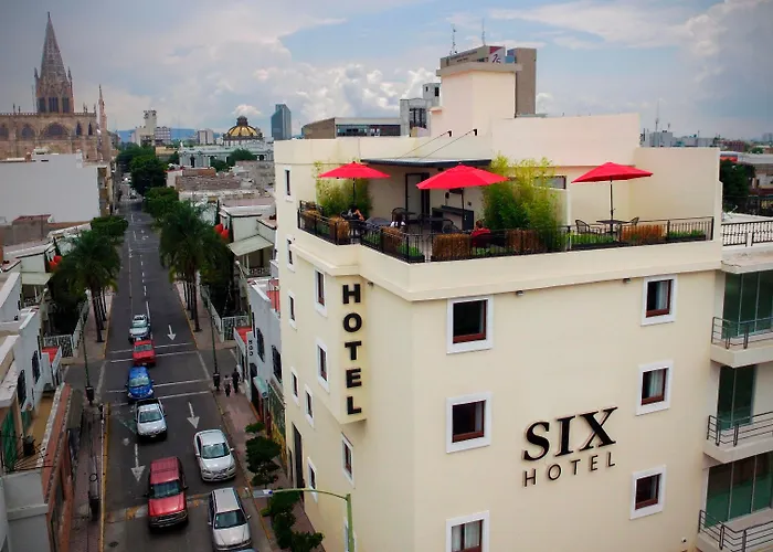 Six Hotel Guadalajara Expiatorio