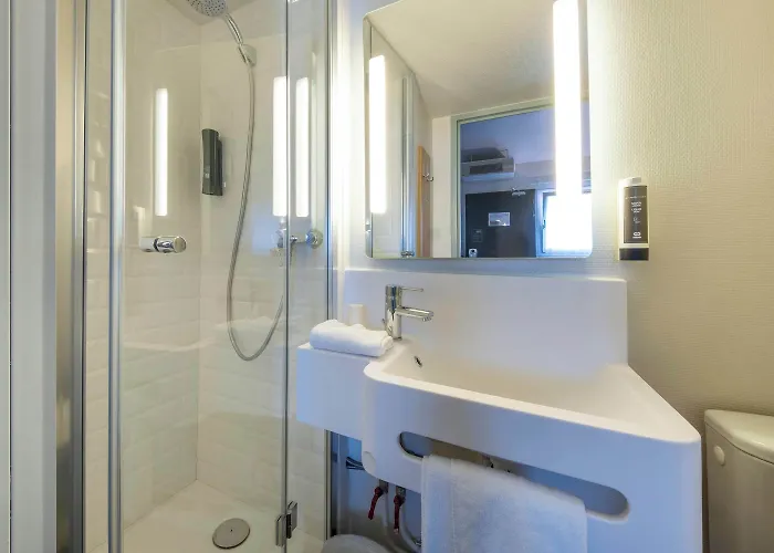 B&B HOTEL La Rochelle Angoulins