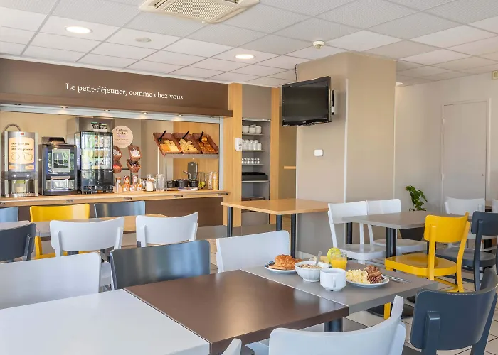 B&B HOTEL Marseille Aéroport Saint-Victoret
