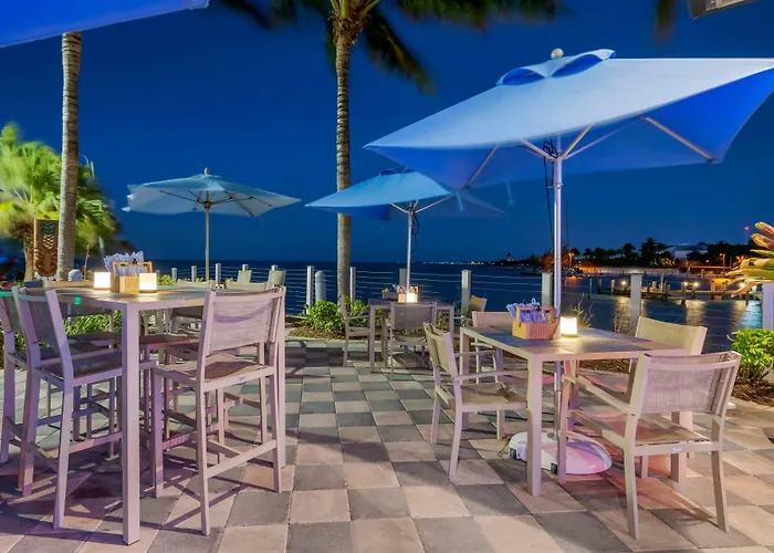 Courtyard By Marriott Faro Blanco Resort