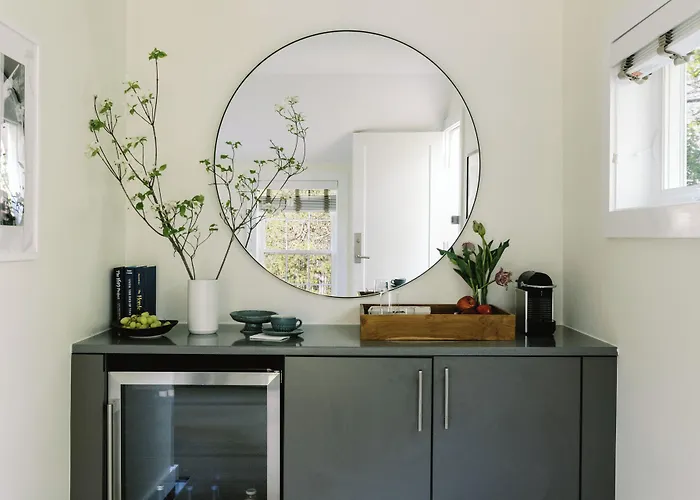 The Roundtree, Amagansett