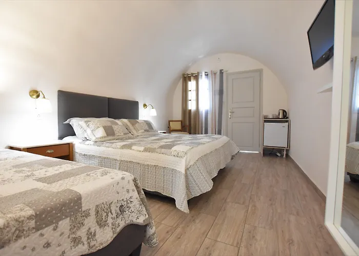 Rodakas Hotel