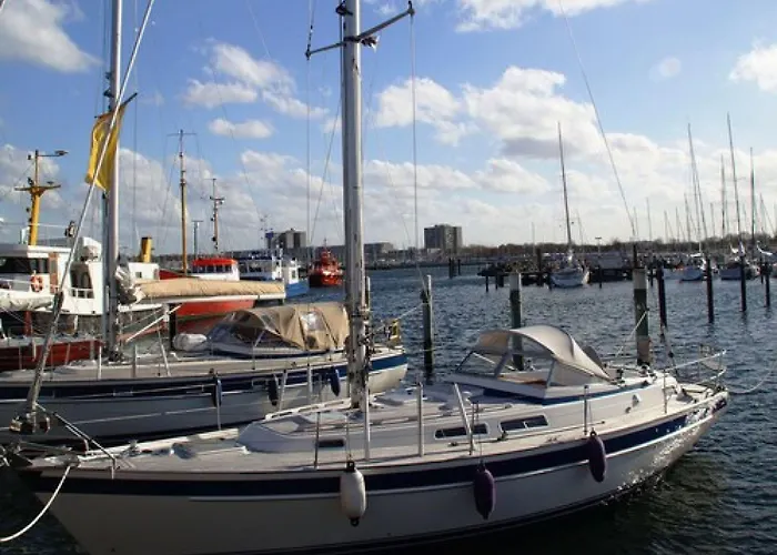 ACQUA Strande Yachthotel&Restaurant