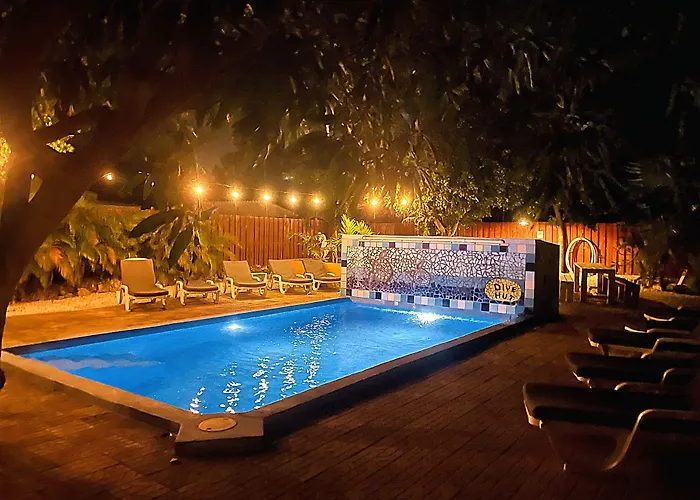 The Dive Hut - Boutique Apartments