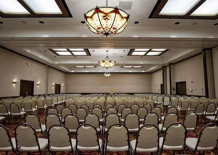 Mcm Elegante Hotel