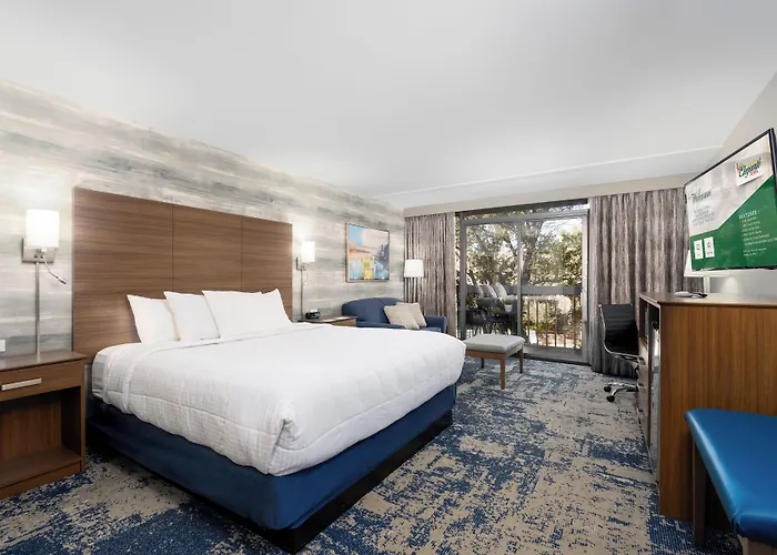 Mcm Elegante Hotel